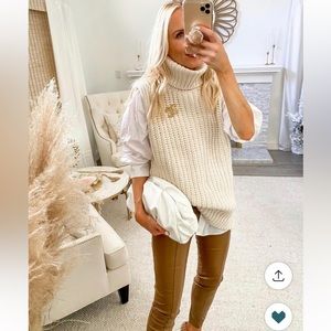 H&M sleeveless turtleneck sweater